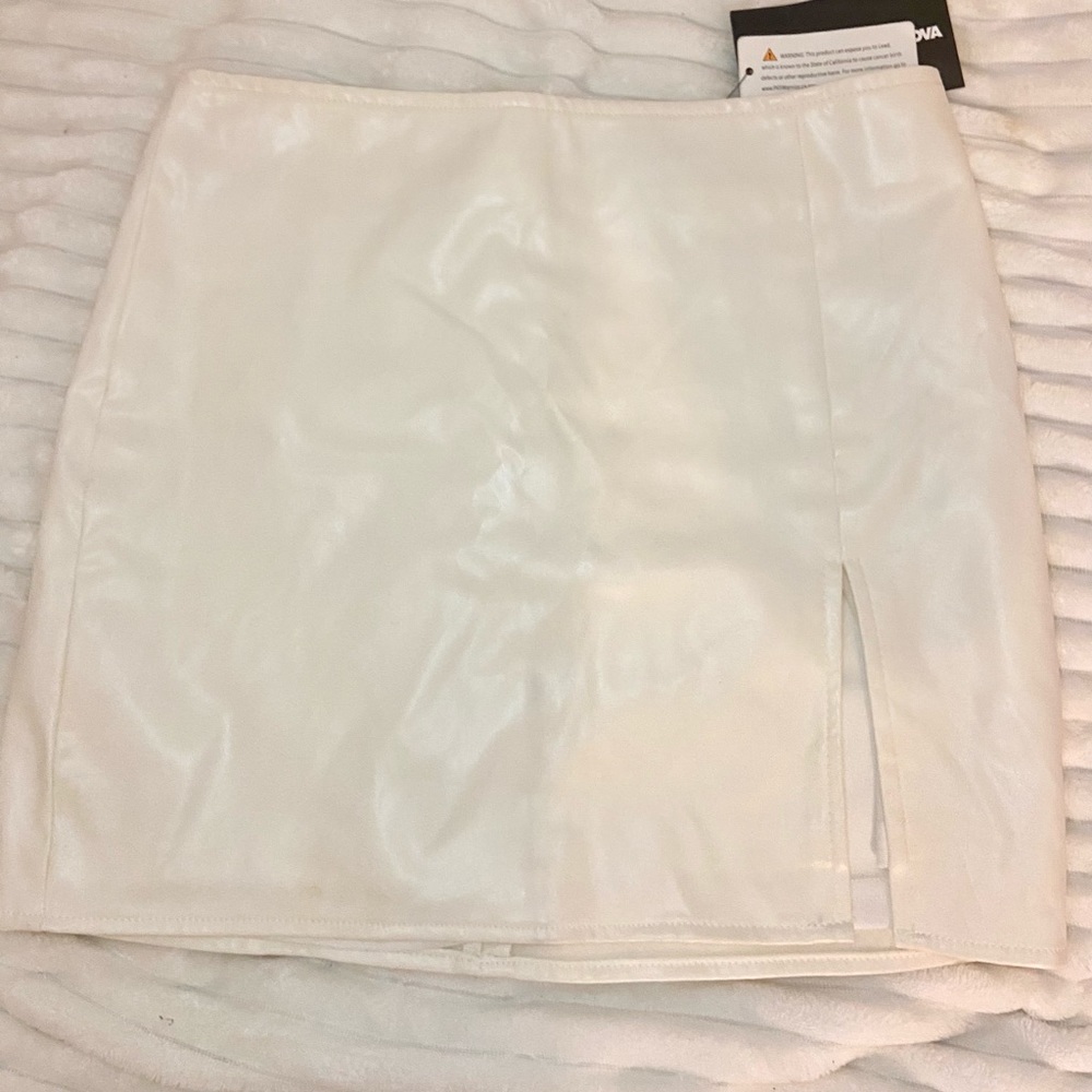 Fashion Nova faux leather skirt